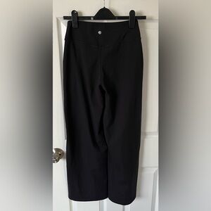 Black High-Rise Stretch Wide Leg Pants / Athleisure Trousers